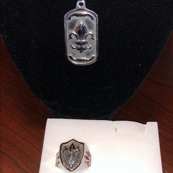 Stainless Steel Men's Ring Pendant/ Chain 24" - Picture 2 of 8